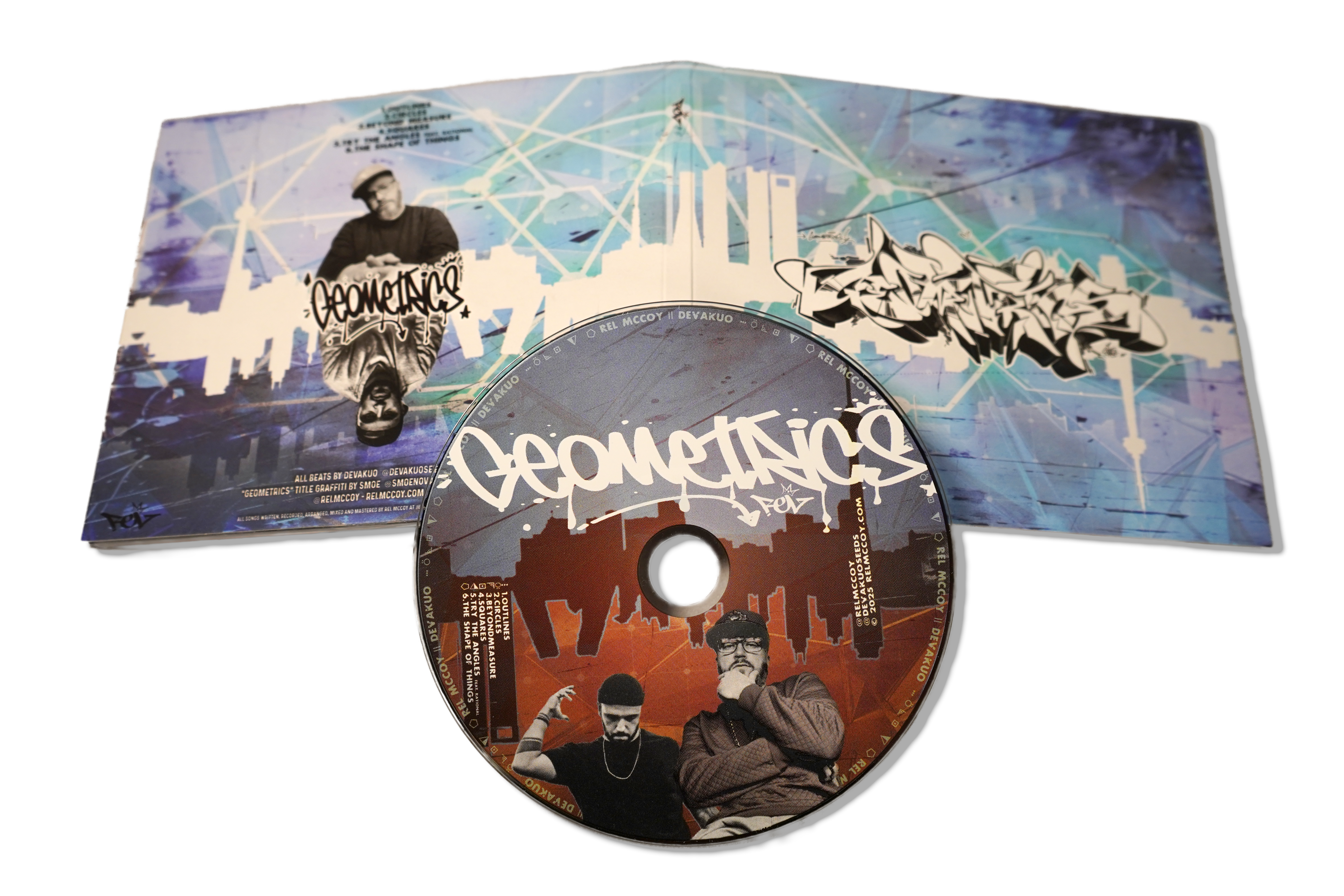 Geometrics CD digi-pack open